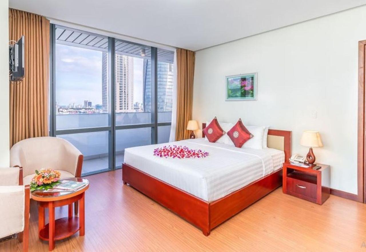 Da Nang Han River Hotel Kültér fotó