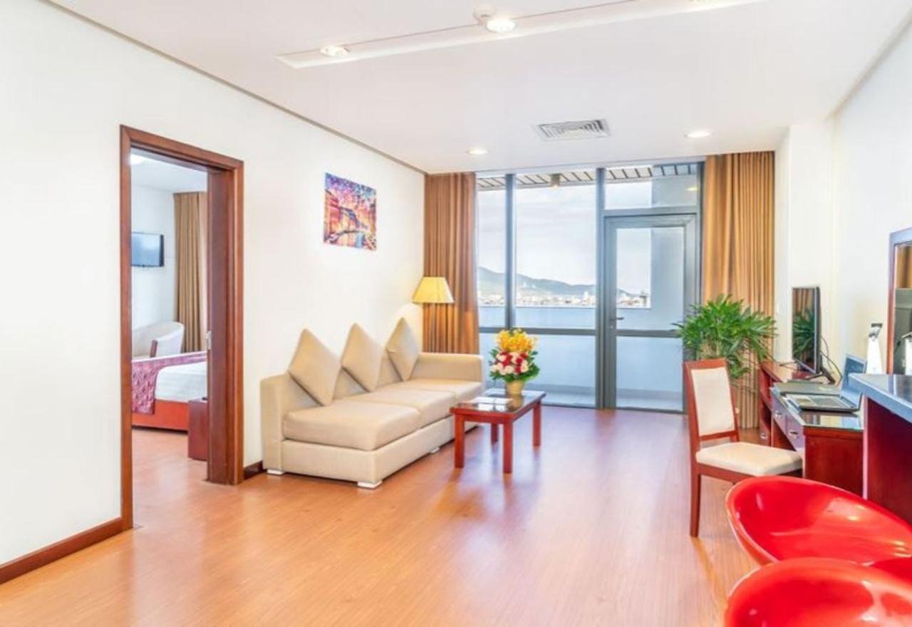 Da Nang Han River Hotel Kültér fotó