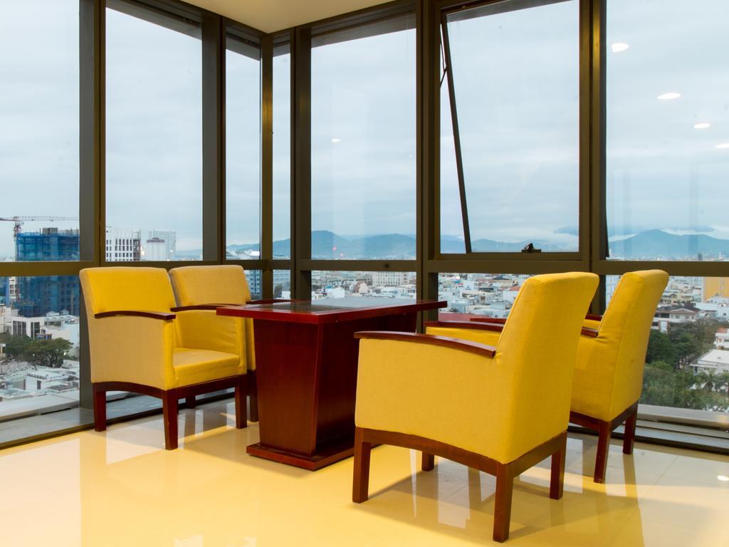 Da Nang Han River Hotel Kültér fotó