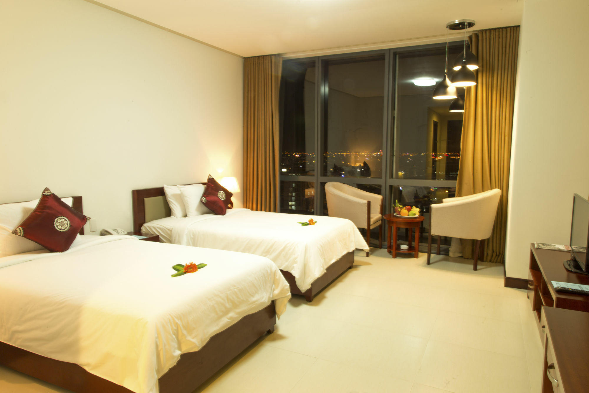 Da Nang Han River Hotel Kültér fotó